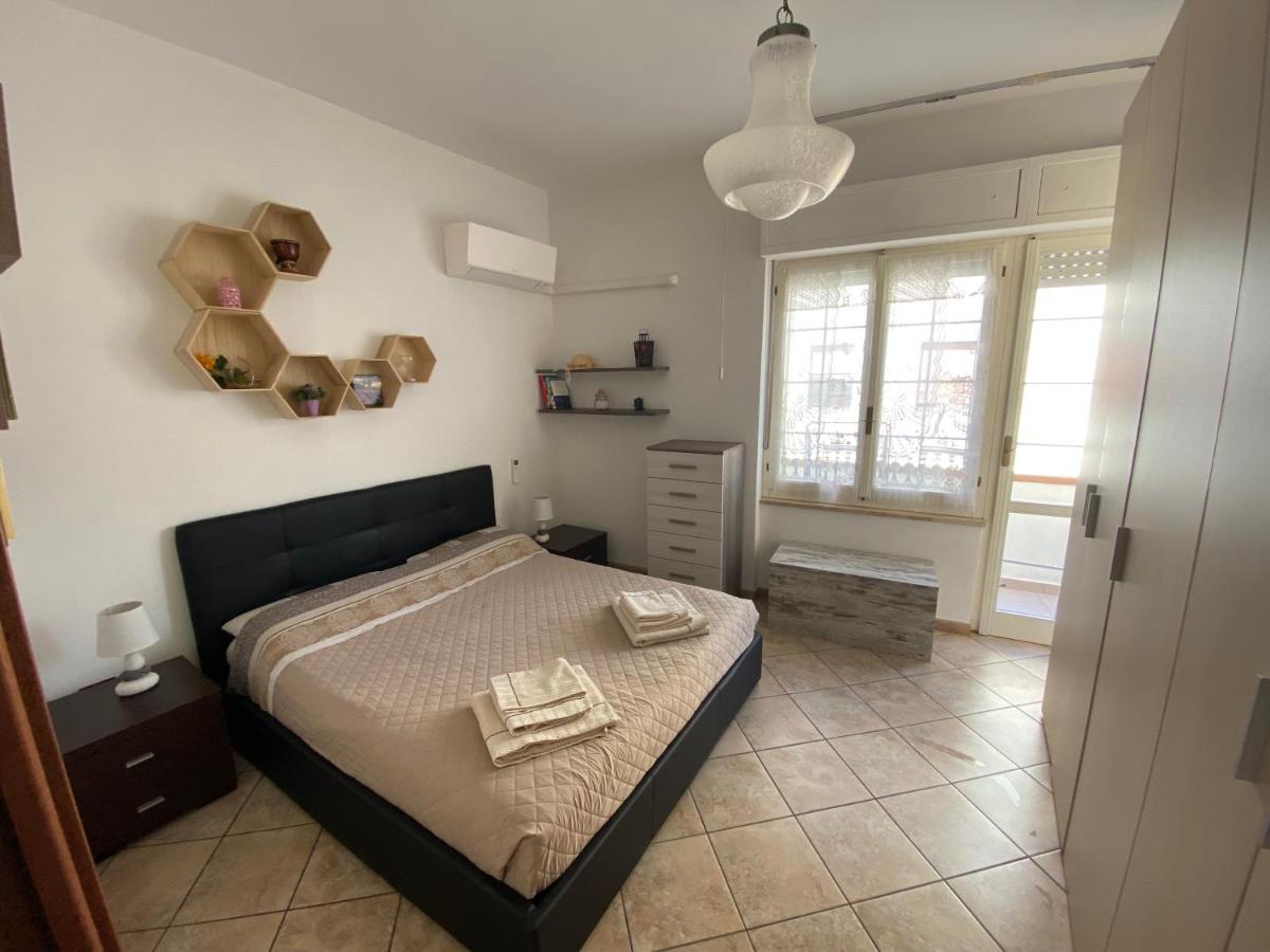 Lovely Sardinia Apartment Porto Torres Exterior photo